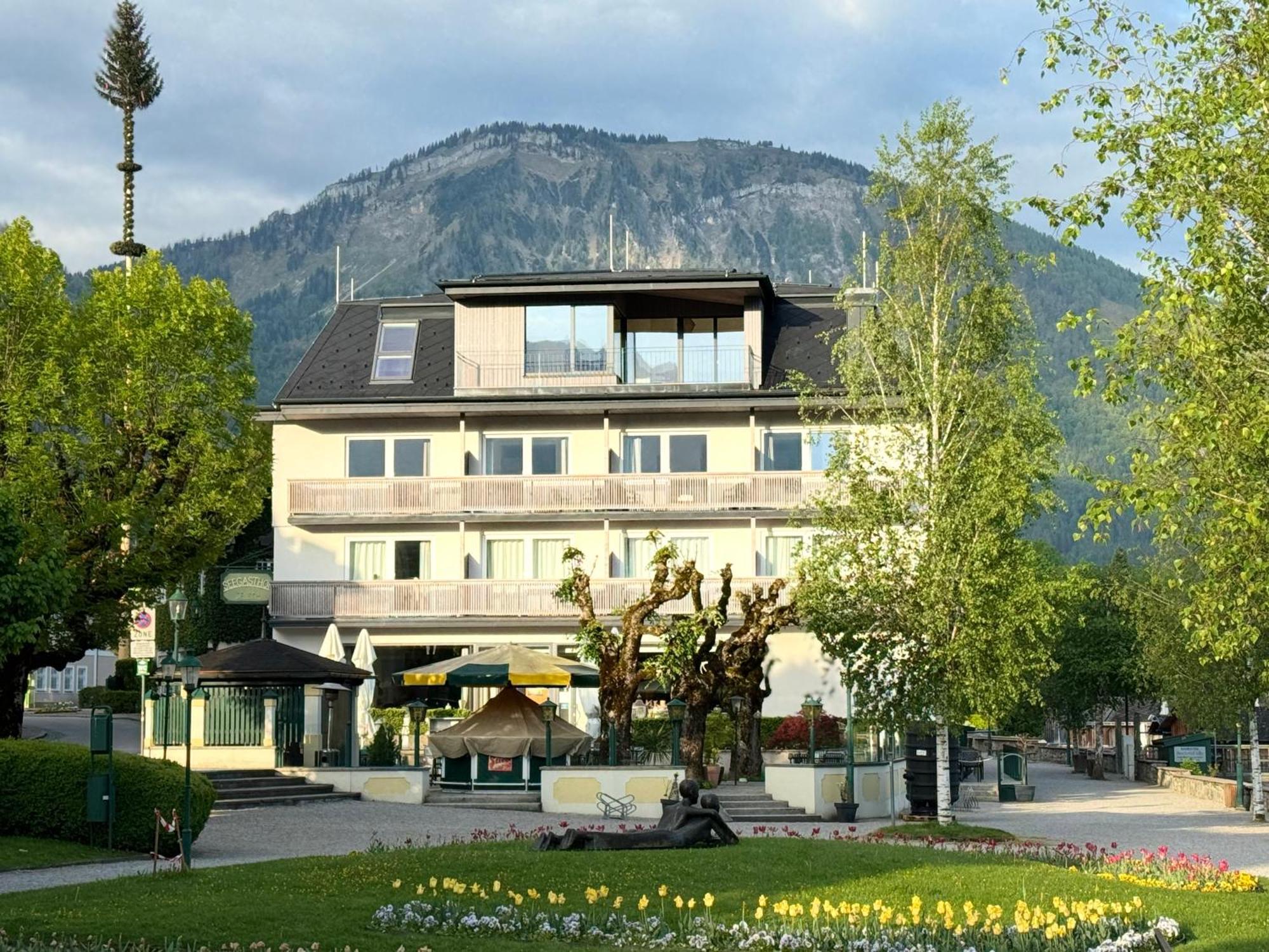 Seehotel Lilly Strobl Bagian luar foto